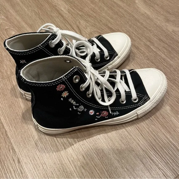 Chuck Taylor All Star Things To Grow (Spring) - Picture 3 of 8